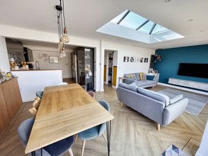 Photo 21- click for photo gallery